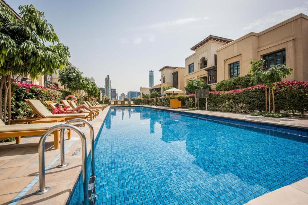 Bnbmehomes - Traditional Meets Modern In Downtown - 5041 Dubai Exteriör bild